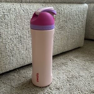 Urban Outfitters exclusive 24oz Owala